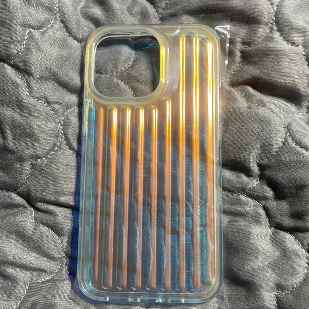 New iridescent iPhone 13 pro case
